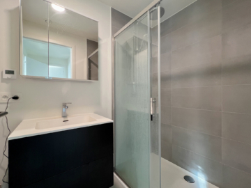 05a0a24bad12424a98de31e95b96e63d