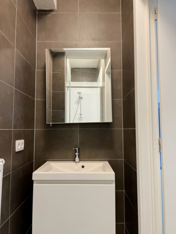 135f920789ee487eac5c2213f9a58bf2