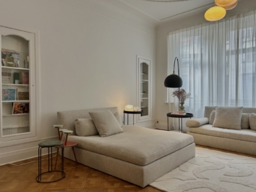 7b7e5ce0ffaa43abb598b79f40304c24