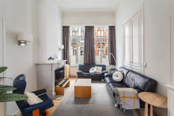 467f1deb65d64e54a5e84fea36d43349