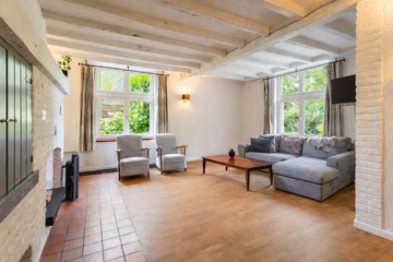 74cc526bb994453682cd38ddeb4de73c